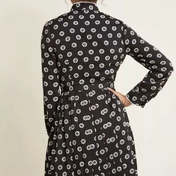 Modcloth black pleated flowers dress - Picture 3 of 9